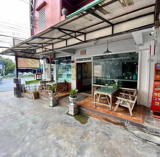 Apartment Ratanawong Place 402